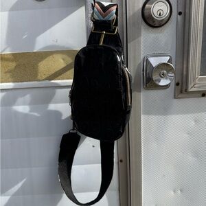 Black Leopard Print Crossbody Bag with Patterned Strap